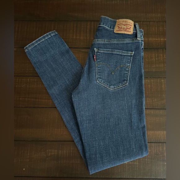 Levi’s 311 Shaping Dark Wash Skinny Jeans - Picture 1 of 6